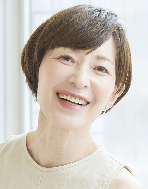 MIHO KOMIYAMA